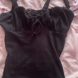 Forever 21 black crop top